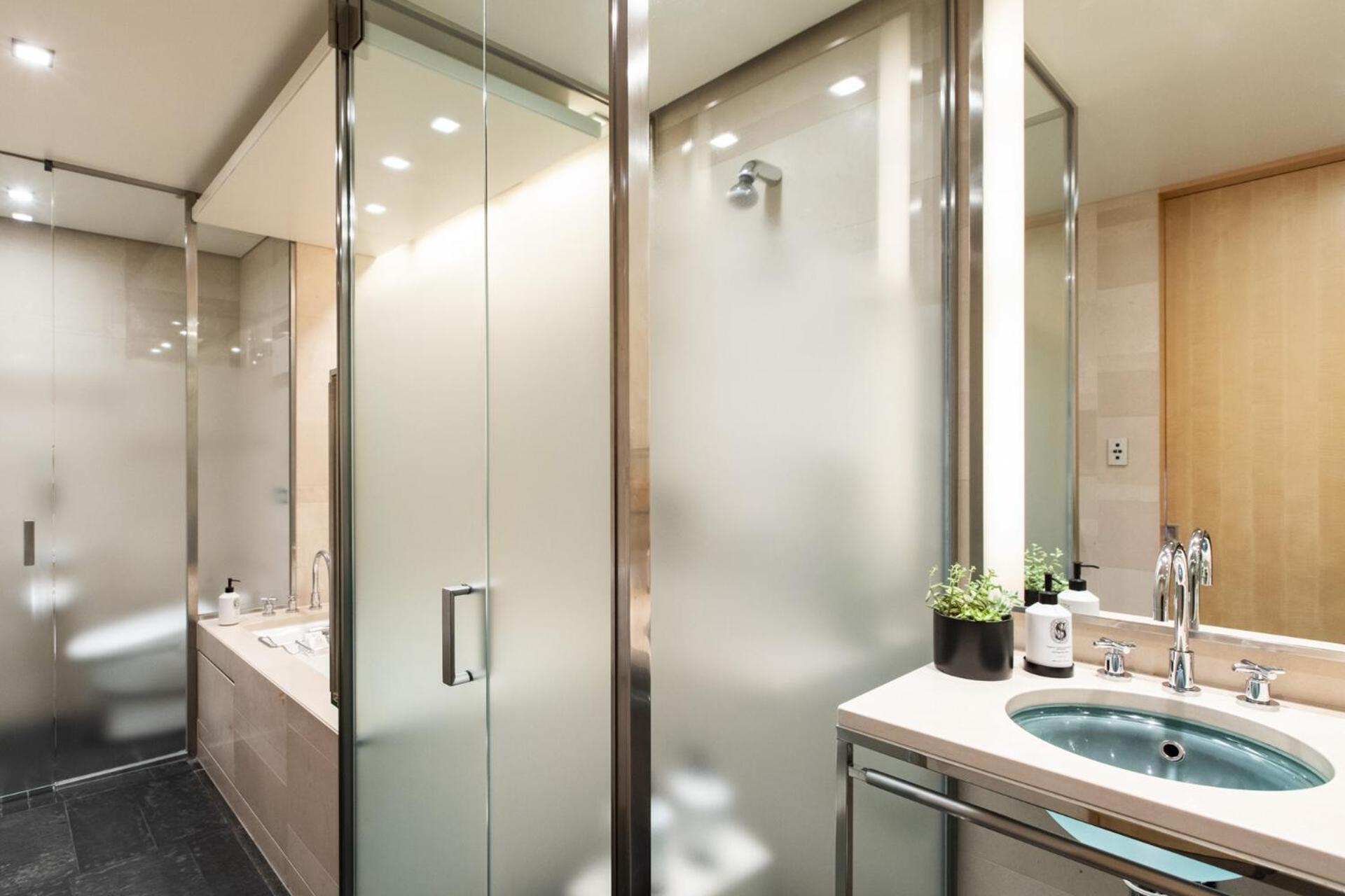Four Seasons At Marunouchi 5* Tokyo